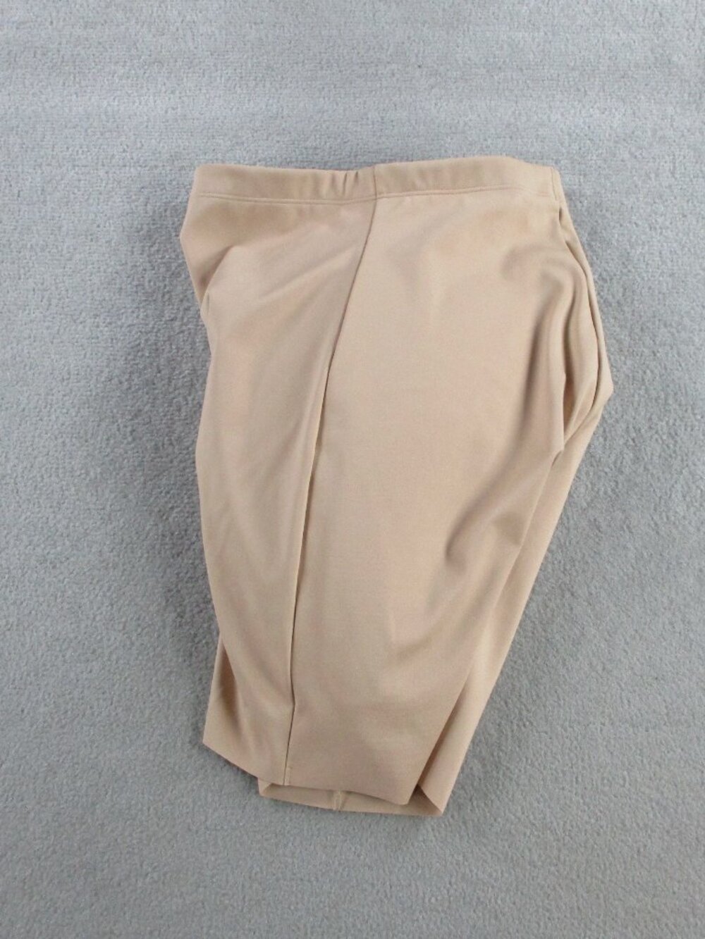SKIMS Body Hip Shaping Mid Thigh Shorts Womens XS Clay Compression Padded NEW - Picture 5 of 9